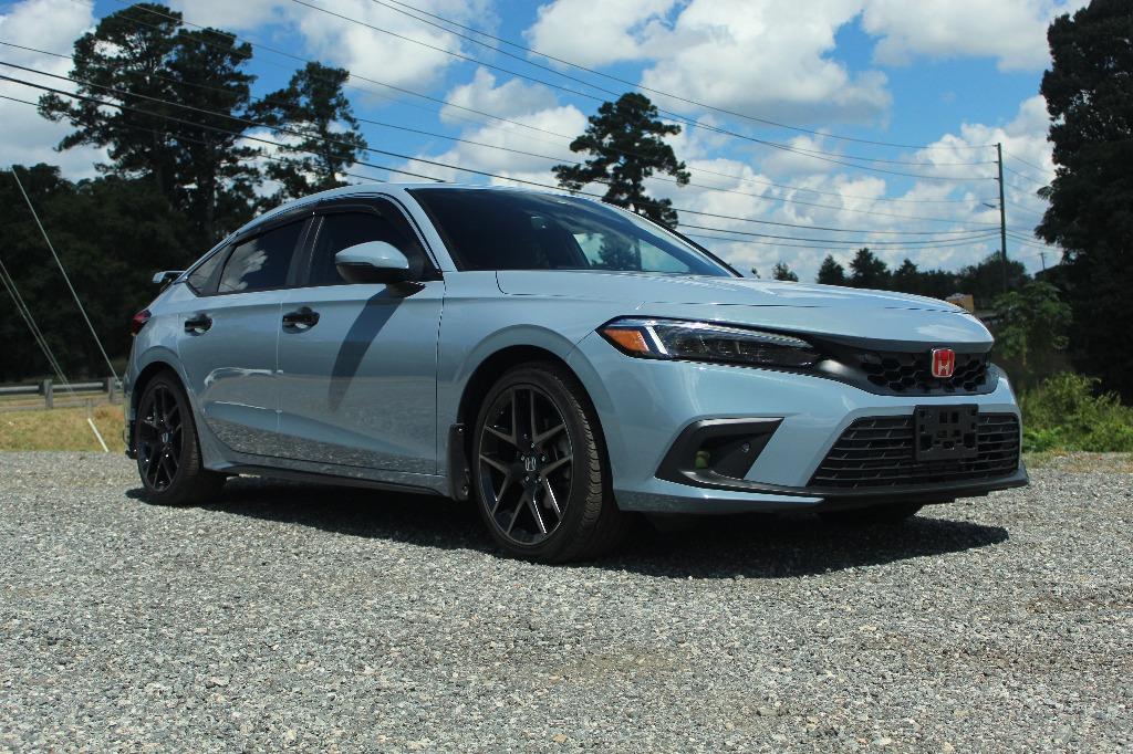 2023 Honda Civic Sport Touring photo 2