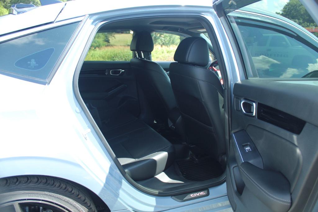2023 Honda Civic Sport Touring photo 11
