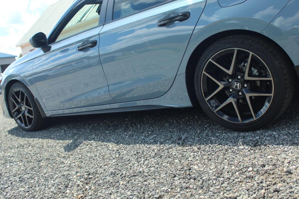 2023 Honda Civic Sport Touring photo 15