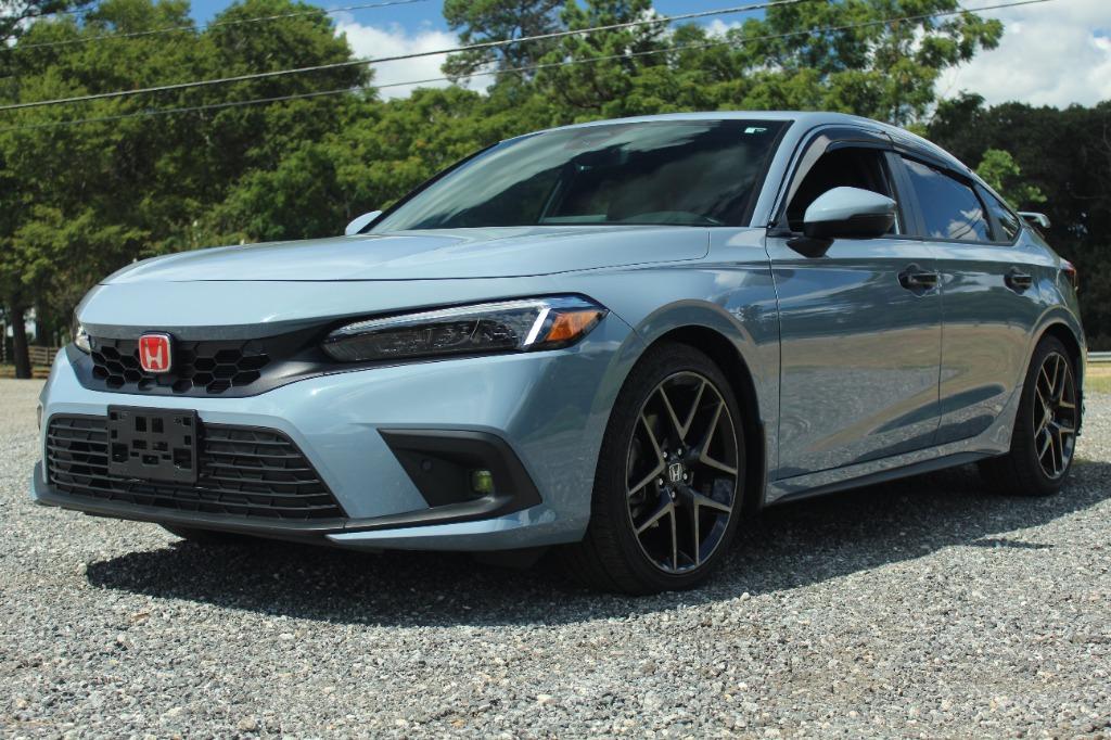 2023 Honda Civic Sport Touring photo 4